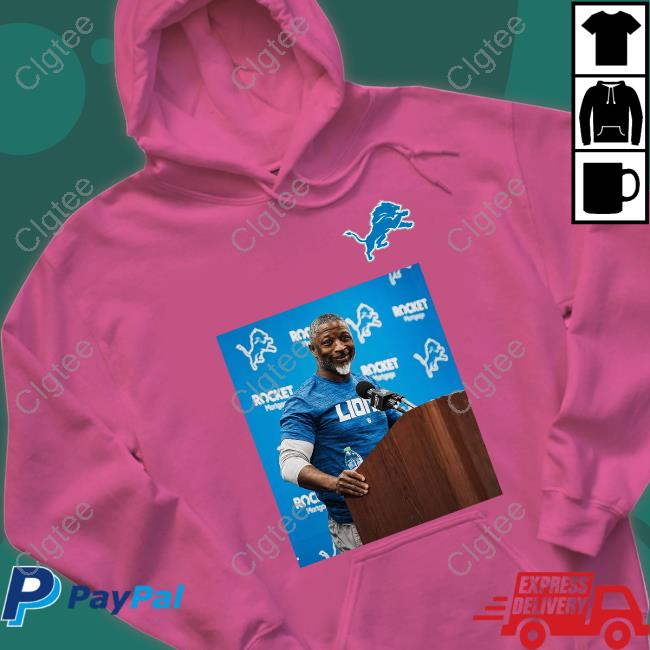 Official Lions Oc Ben Johnson Wearing A Shirt With An Image Of Lions Dc Aaron Glenn Official Lions Oc Ben Johnson Wearing A Shirt With An Image Of Lions Dc Aaron Glenn